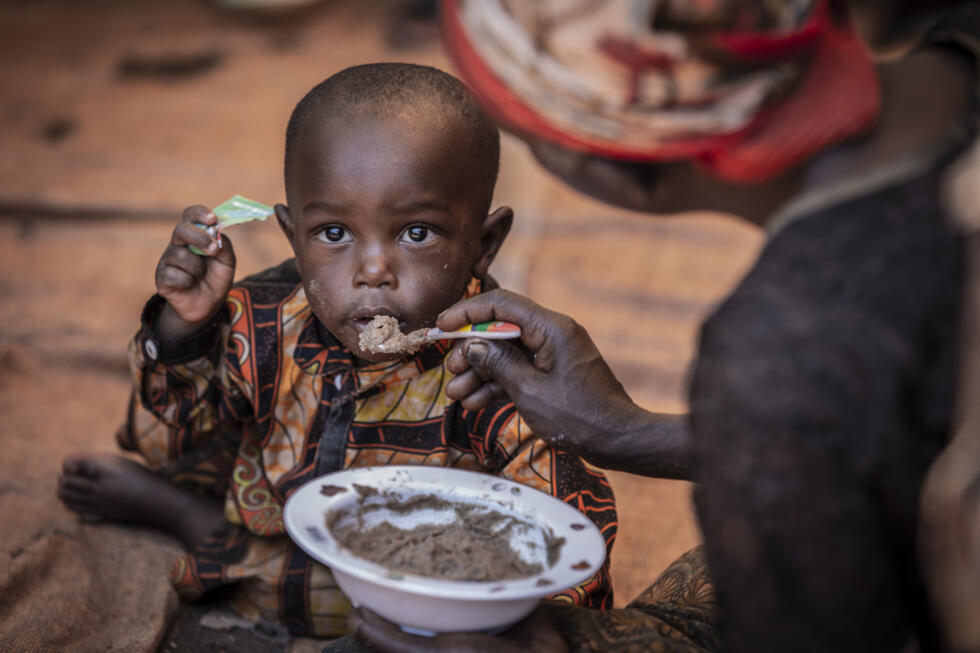 3 October, Karusi, Commune of Gitaramuka, in a Learning and Nutritional Rehabilitation Centre. Tasting after a cookery demonstration