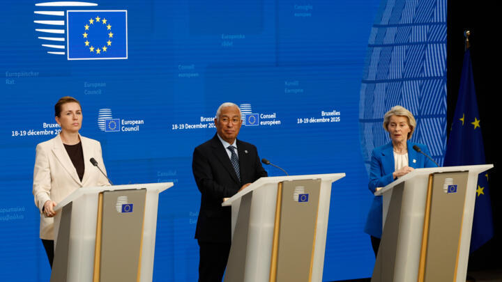 Mette Frederiksen, Antonio Costa and Ursula von der Leyen participate in a media conference at the EU Summit in Brussels on December 19, 2025.