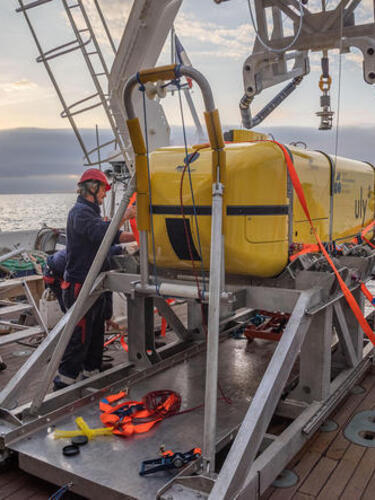 The UlyX underwater robot can reach a depth of 6,000 metres.